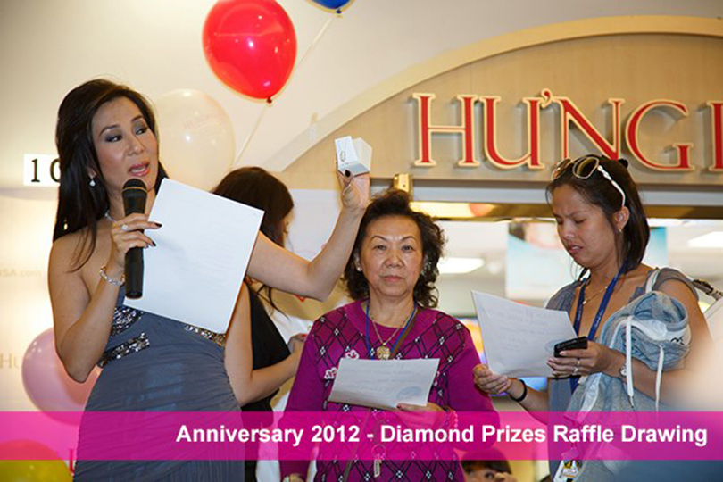 9 Diamond Raffle Prizes Anniversary_2012_ (3).jpg